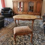 Mooie tafel met marmeren blad en voetenbankje, Antiek en Kunst, Antiek | Meubels | Tafels, Ophalen
