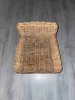 Peuter/kleuter stoeltje, Ophalen, Zo goed als nieuw, Bruin, Eén