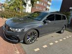 Volkswagen Passat GTE Plug-in Hybride 2021 Grijs, Stof, Zwart, Plug-in hybride, 1600 kg