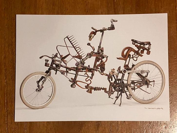 "Future Nostalgia - Ipsum" - Victor Sonna, Verzamelen, Ansichtkaarten | Themakaarten, Ongelopen, 1980 tot heden, Voertuig, Ophalen of Verzenden