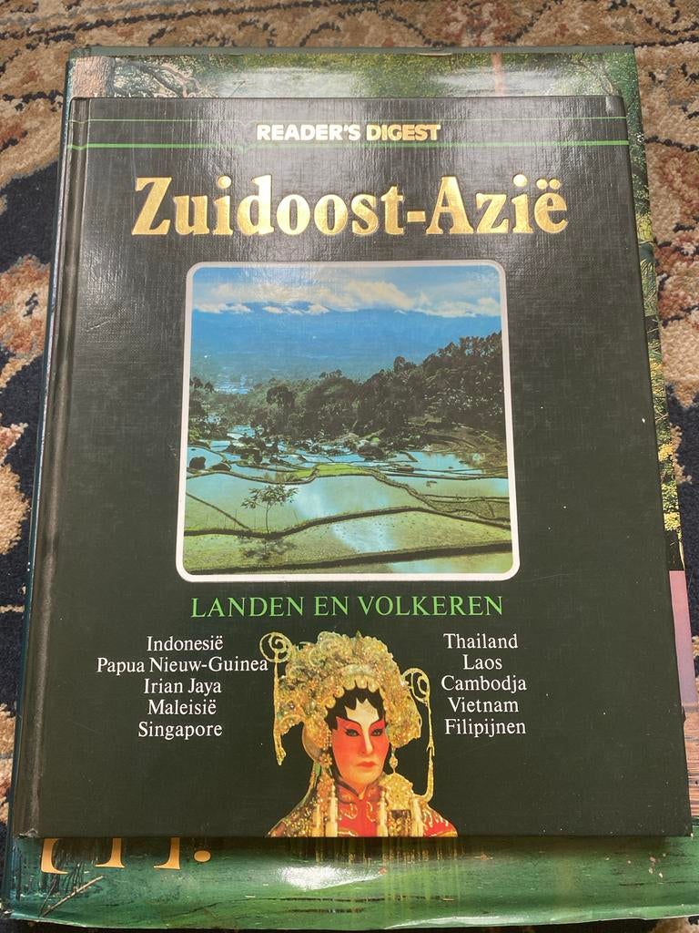 Boeken over Zuidoost-Azië en Indonesië, Reisgids of -boek, Azië, Ophalen, Gelezen