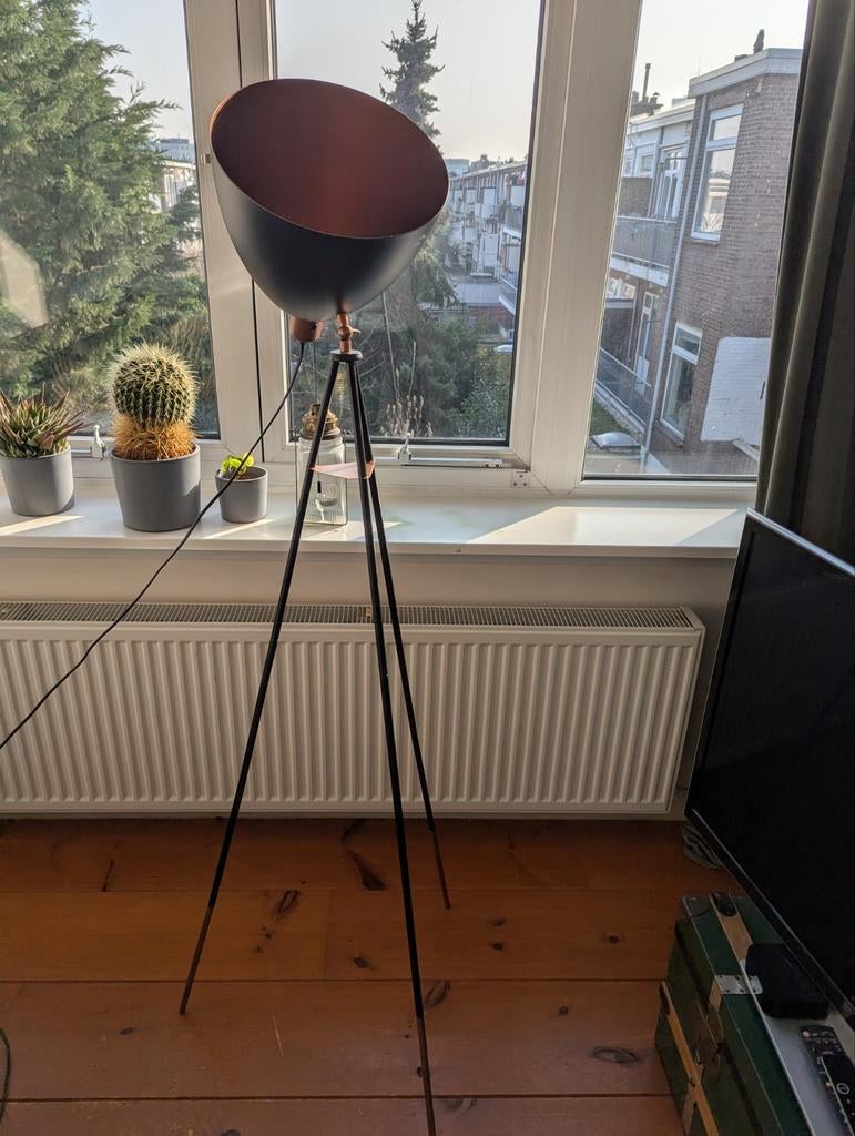 Vloerlamp industrieel zwart brons, Huis en Inrichting, Lampen | Vloerlampen, Ophalen, Kunststof, Gebruikt, 100 tot 150 cm