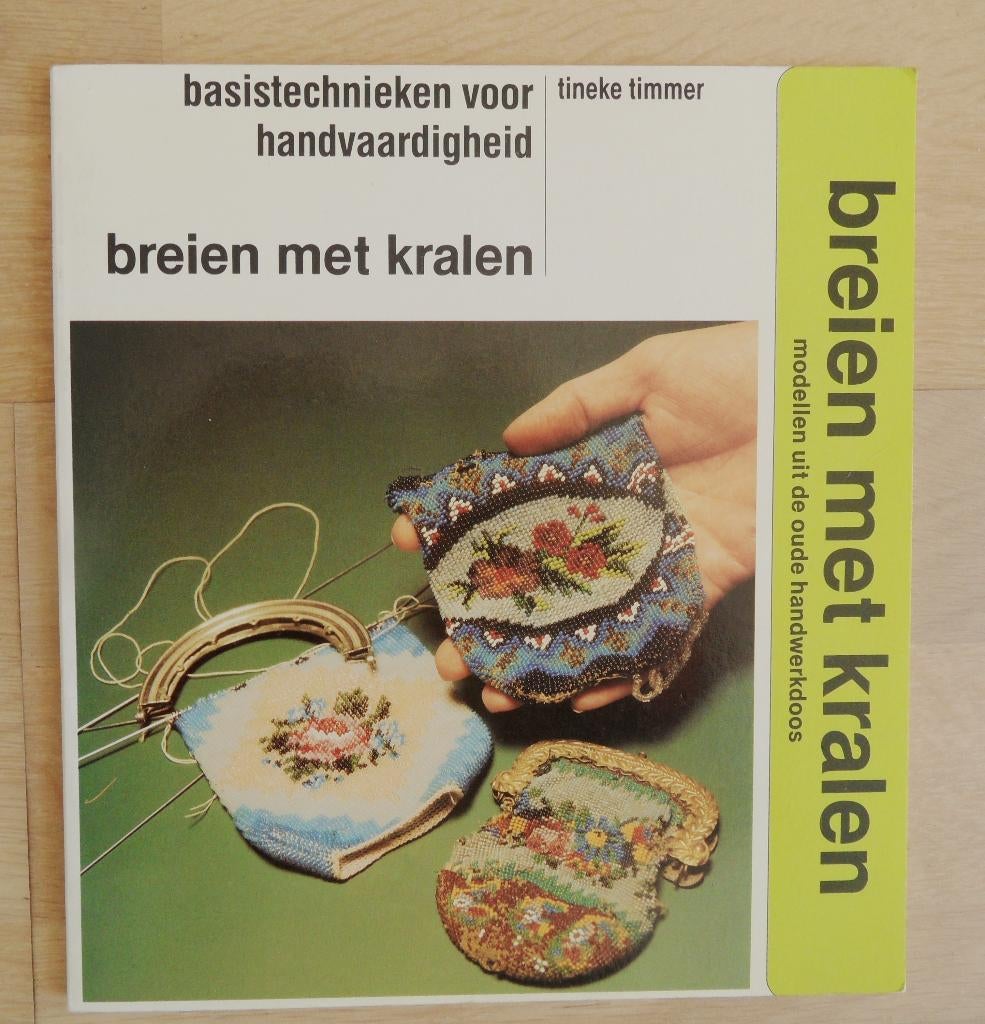 Boekje Breien met kralen Tineke Timmer zie, Ophalen of Verzenden, Nieuw, Breien, Patroon of Boek