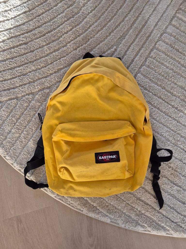 Gele Eastpak rugzak, 45 tot 60 cm, Gebruikt, 25 tot 40 cm, Ophalen of Verzenden