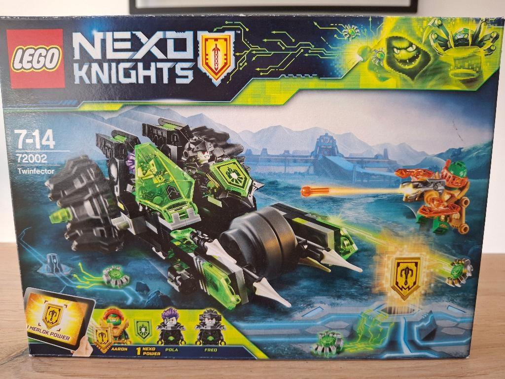LEGO Nexo Knights 72002 Twinfector, Compleet, Overige thema's, Lego, Ophalen of Verzenden