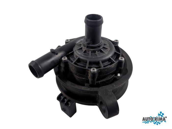 Waterpomp van een Volvo XC40, Auto-onderdelen, Airco en Verwarming, Volvo, Gebruikt, 3 maanden garantie, Ophalen of Verzenden