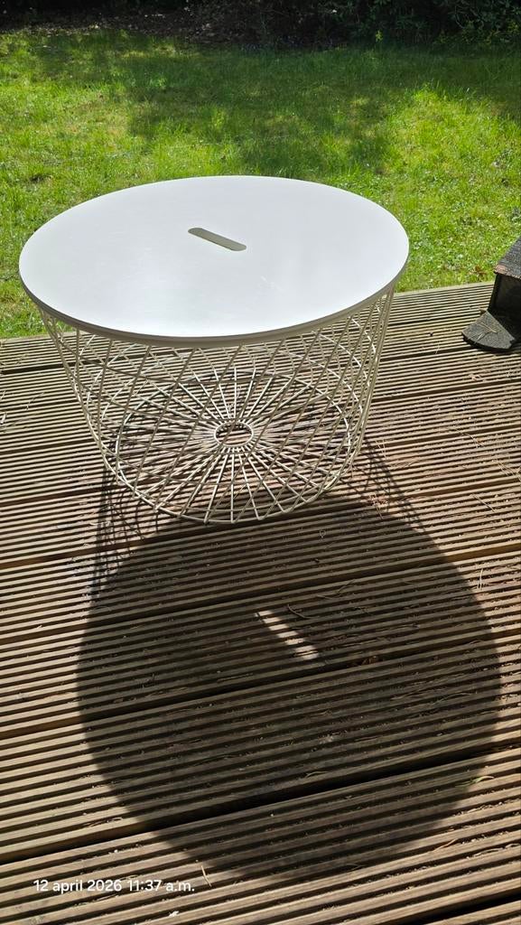 Witte salontafel met bergruimte, Ophalen, 50 tot 100 cm, Rond, 50 tot 100 cm
