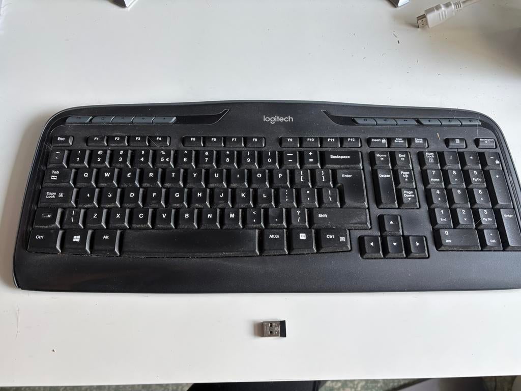 Prima draadloos toetsenbord, Logitech, Computers en Software, Toetsenborden, Ophalen of Verzenden, Qwerty, Gebruikt, Draadloos