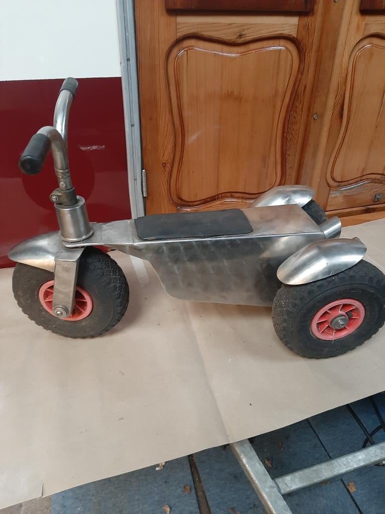 Unieke handgemaakte metalen step/driewieler RVS  Bestemd voo, Fietsen en Brommers, Ophalen, Zo goed als nieuw, Gewone step, Onbekend