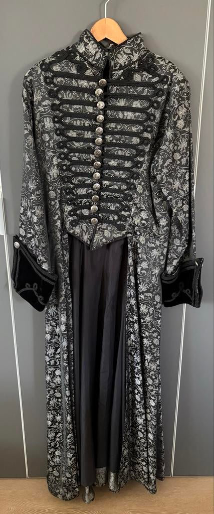 Gothic Jas "Raven" - Maat 42 (L), Ophalen, Gedragen, Maat 42/44 (L), Zwart
