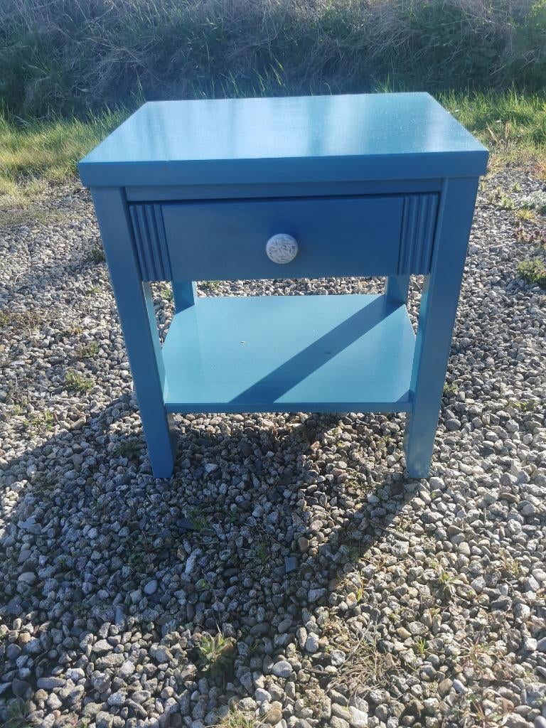 Blauw nachtkastje, Huis en Inrichting, Slaapkamer | Nachtkastjes, Ophalen, Gebruikt, Minder dan 45 cm, Minder dan 55 cm