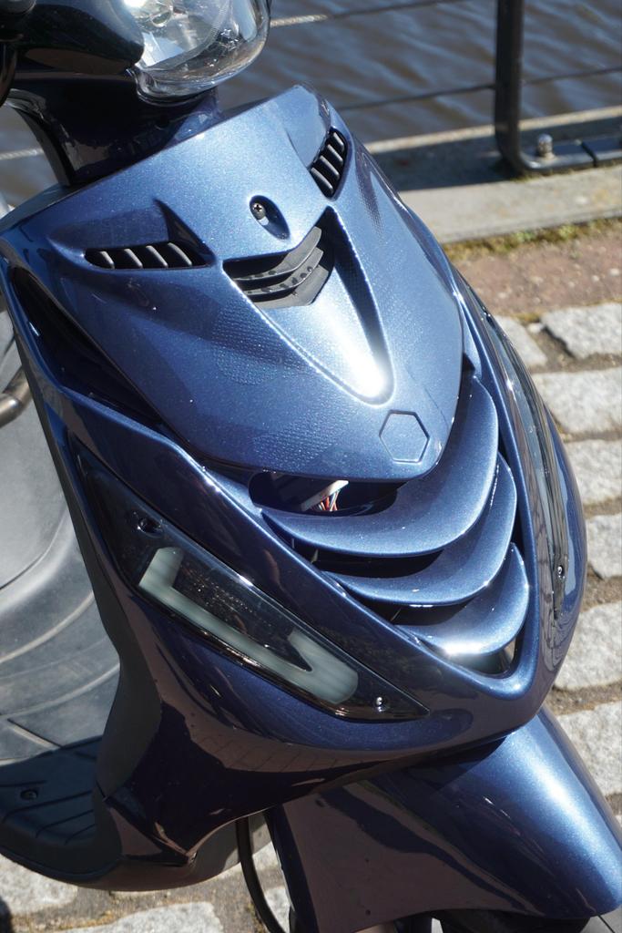 Piaggio Zip | iGet | Midnight Blue, Ophalen, Zo goed als nieuw, Overige typen, Piaggio