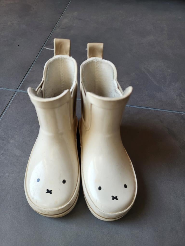 Regenlaarsjes Nijntje maat 22, Kinderen en Baby's, Kinderkleding | Schoenen en Sokken, Ophalen of Verzenden, Gebruikt, Jongen of Meisje