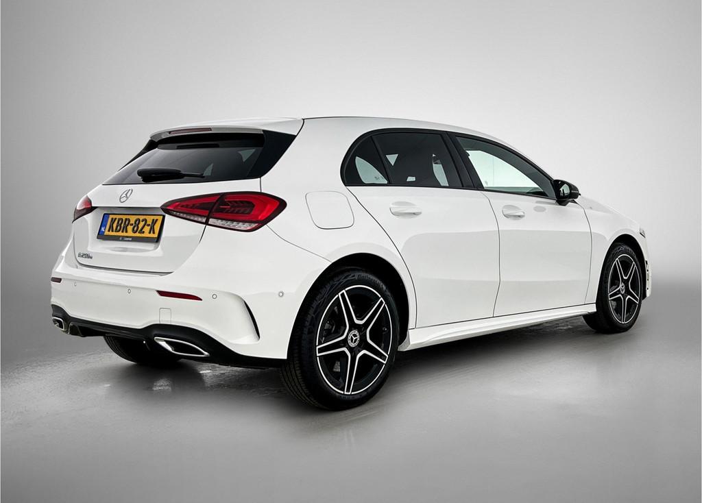 Mercedes-Benz A-Klasse 250 e AMG Plug-In Hybride | Nightpakk, 12 maanden, Gebruikt, 4 cilinders, Wit