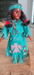 Klederdracht pop, Ophalen of Verzenden, Gebruikt