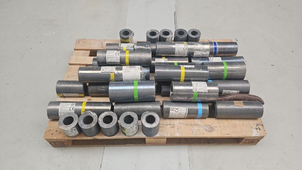 34 Nieuwe rollen lood, Doe-het-zelf en Verbouw, Metalen, Ophalen, Nieuw