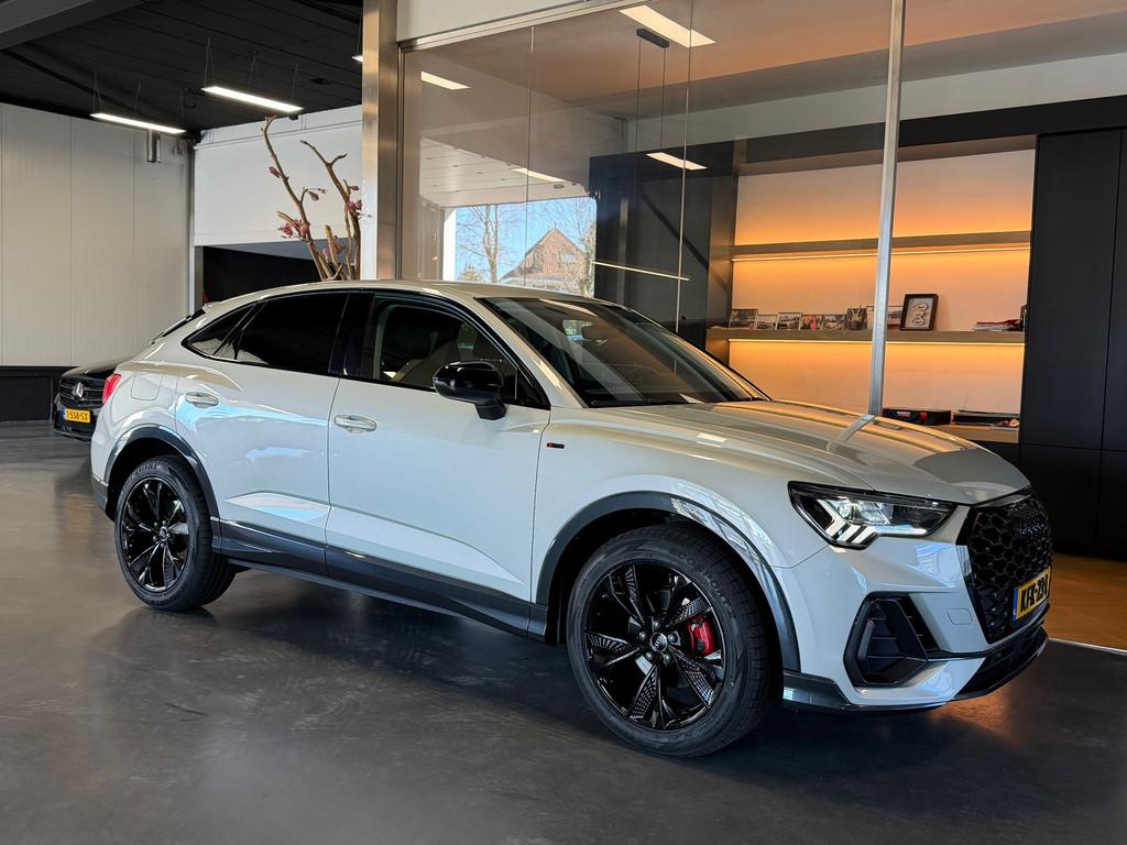 Audi Q3 SPORTBACK 35 TFSI S line Edition 2023 Keyless ACC To, Auto's, 4 cilinders, 150 pk, Bedrijf, 1470 kg