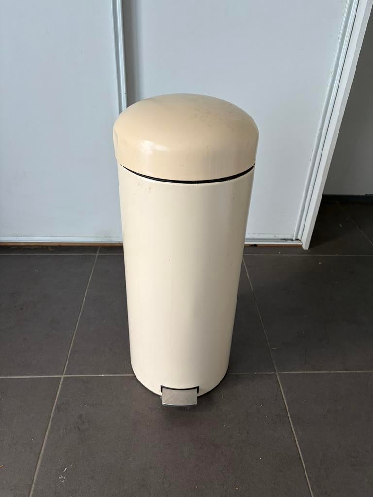 Brabantia prullenbak beige, Ophalen, Gebruikt, Met pedaal, 20 tot 30 liter