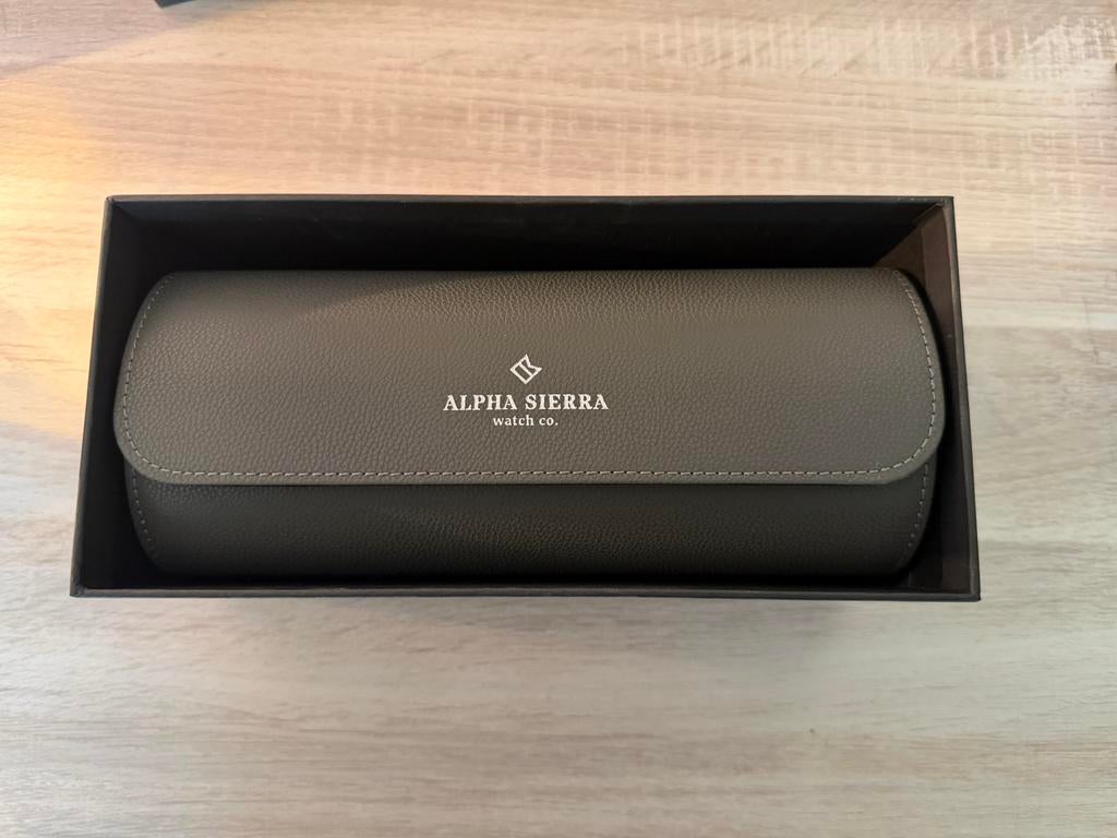 3 Horloges met Beschermhoes - Alpha Sierra Watch Co., Sieraden, Tassen en Uiterlijk, Horloges | Heren, Overige merken, Overige materialen