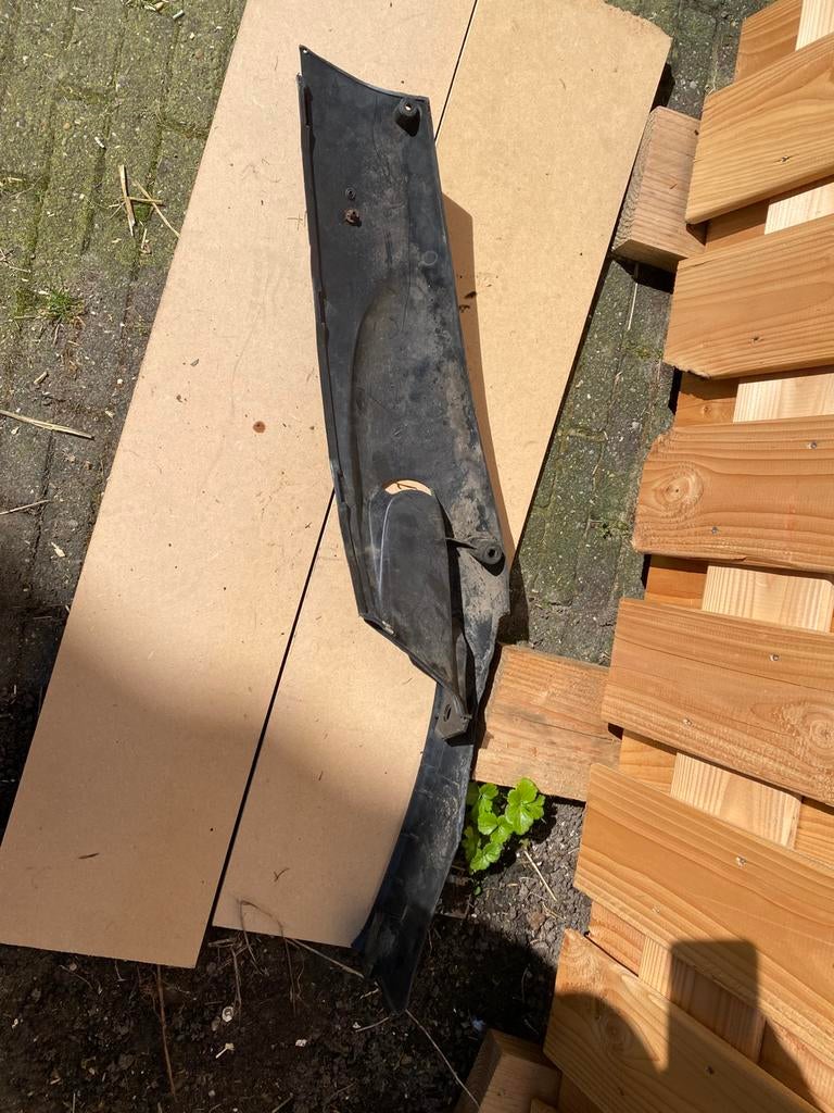 type 3 zijkap, Steen of Klei, Zwart, Ophalen of Verzenden, Zo goed als nieuw