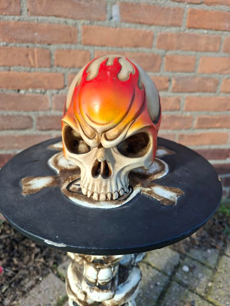 Decoratieve Doodskoppen Tuinbeelden, Ophalen, Gebruikt