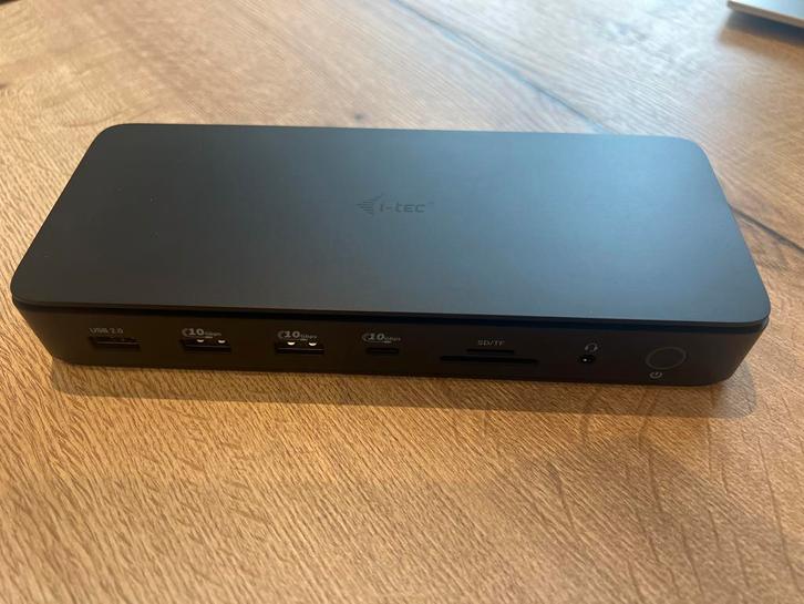 I-TEC Thunderbolt 4 Docking Station - Incl garantie, Computers en Software, Dockingstations, Zo goed als nieuw, Docking station