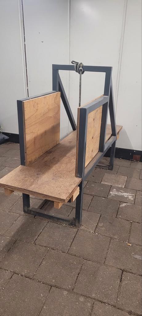 Bijttafel, Dieren en Toebehoren, Honden-accessoires, Gebruikt, Ophalen of Verzenden