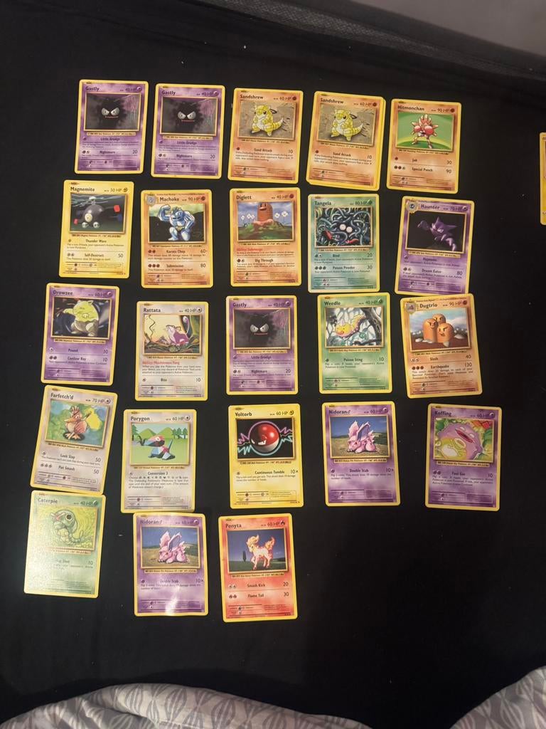 Pokemon kaarten verschillende sets, Ophalen of Verzenden, Zo goed als nieuw, Meerdere kaarten