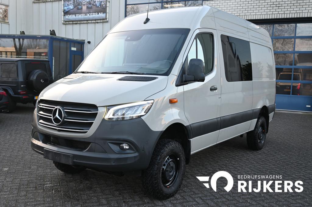 Mercedes-Benz Sprinter 319 CDI 4x4 L2H2 AWD Draaistoelen, MB, Automaat, Gebruikt, Met garantie (alle), 2800 kg