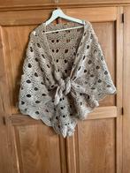 Nieuwe gehaakte omslagdoek beige, Ophalen of Verzenden, Nieuw, Maat 42/44 (L), Beige