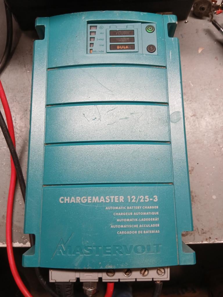 Mastervolt Chargemaster 12/25-3 Acculader, Ophalen of Verzenden