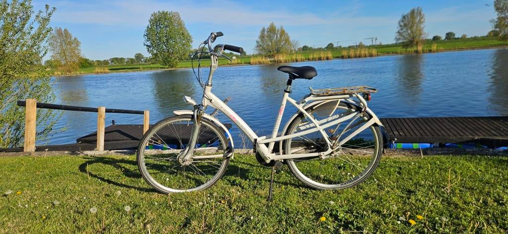 Damesfiets batavus mambo, Fietsen en Brommers, Gebruikt, Versnellingen, Batavus, Ophalen of Verzenden