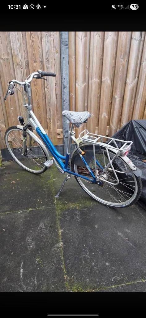 Gratis giant fiets, Fietsen en Brommers, Fietsen | Dames | Damesfietsen, Ophalen, Gebruikt, Versnellingen, Giant