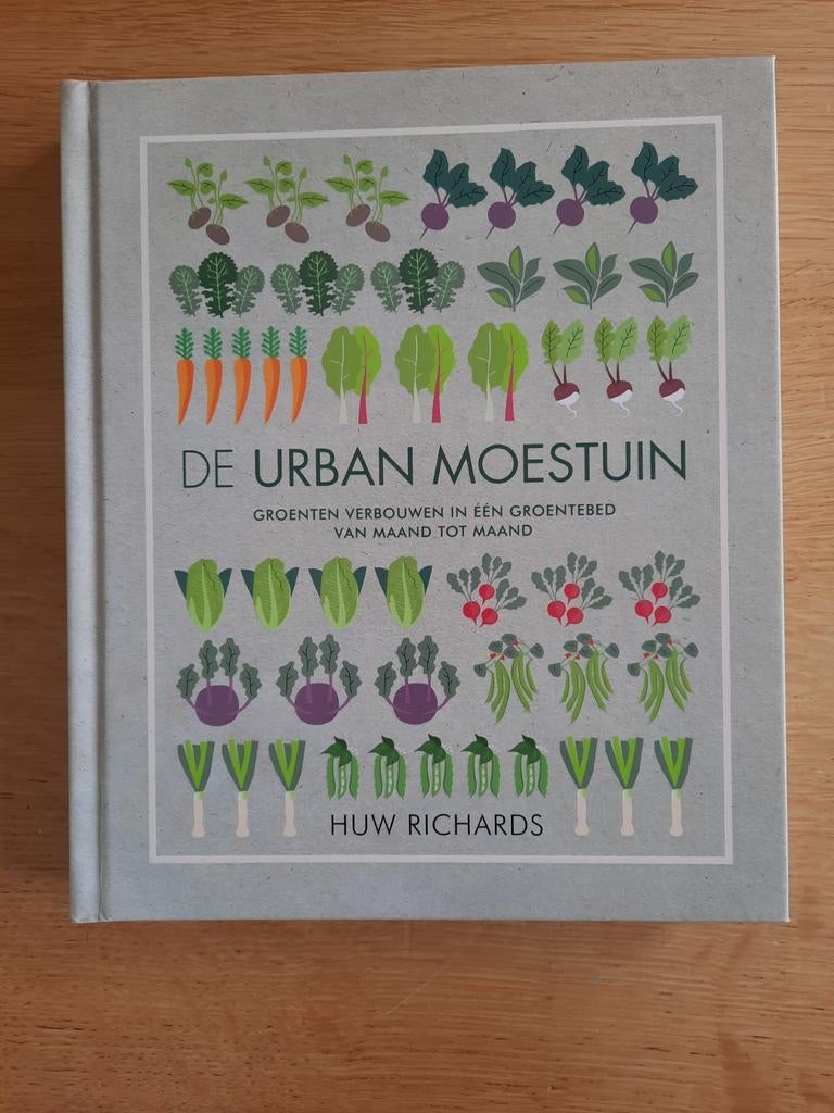 Boek - De urban moestuin - Huw Richards, Huw Richards, Moestuin, Ophalen of Verzenden, Zo goed als nieuw