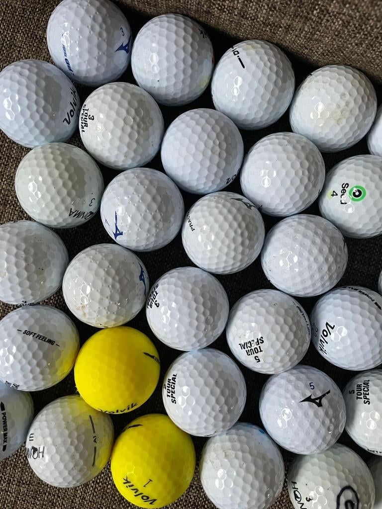 50 mix golfballen, Ophalen of Verzenden, Gebruikt, Bal(len), Mizuno