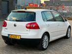 Volkswagen Golf 1.4 TSI GT NAVI STOELVERWARMING PDC CRUISE-C, Auto's, Stof, Gebruikt, 4 cilinders, Wit
