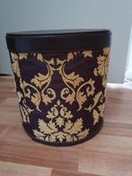 Ton met stoffen buitenkant, Verzenden