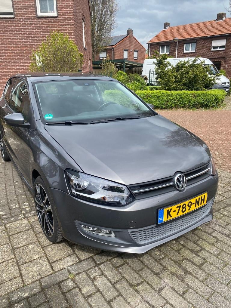 Volkswagen Polo 1.2 Easyline – Zuinig, betrouwbaar auto 2010, Voorwielaandrijving, 40 €/maand, Zwart, 1198 cc