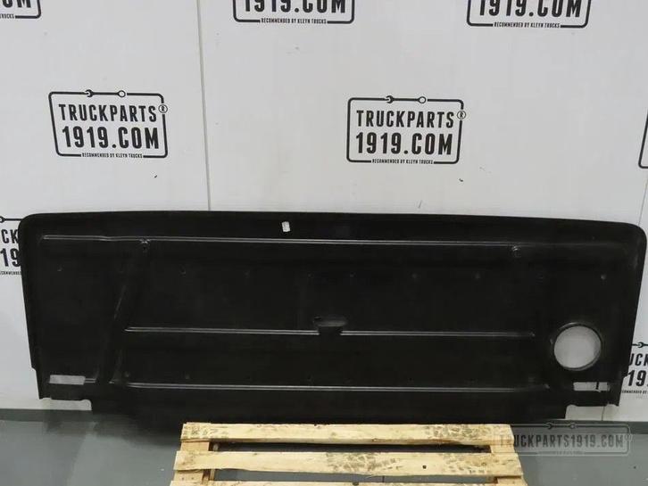 Scania 2341764 Onderplaat middenbumper Scania, Auto-onderdelen, Vrachtwagen-onderdelen, Gebruikt, Ophalen