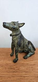 Antiek handgegoten  Afrikaans bronzen hondje Benin Lost-wax, Ophalen of Verzenden