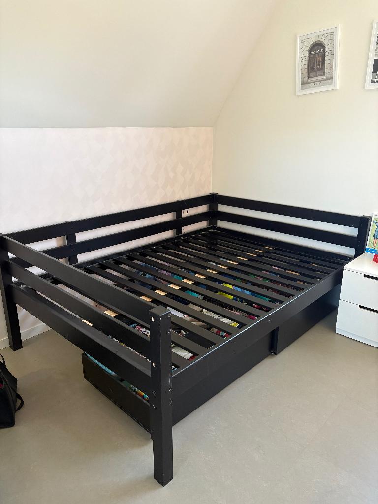 IKEA bed zwart 140x200, Huis en Inrichting, Slaapkamer | Bedden, Ophalen, Gebruikt, Zwart, Tweepersoons