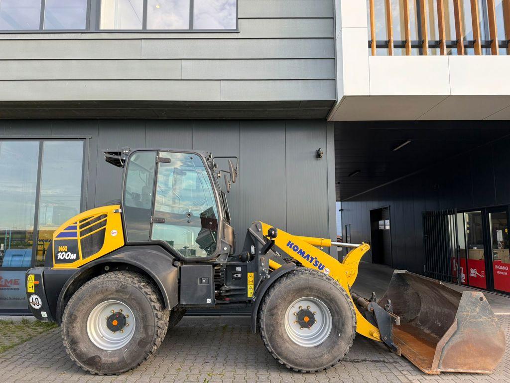 Komatsu WA100M-8E0 (demo 2022 /1350h) 2022, Zakelijke goederen, Machines en Bouw | Kranen en Graafmachines, Wiellader of Shovel
