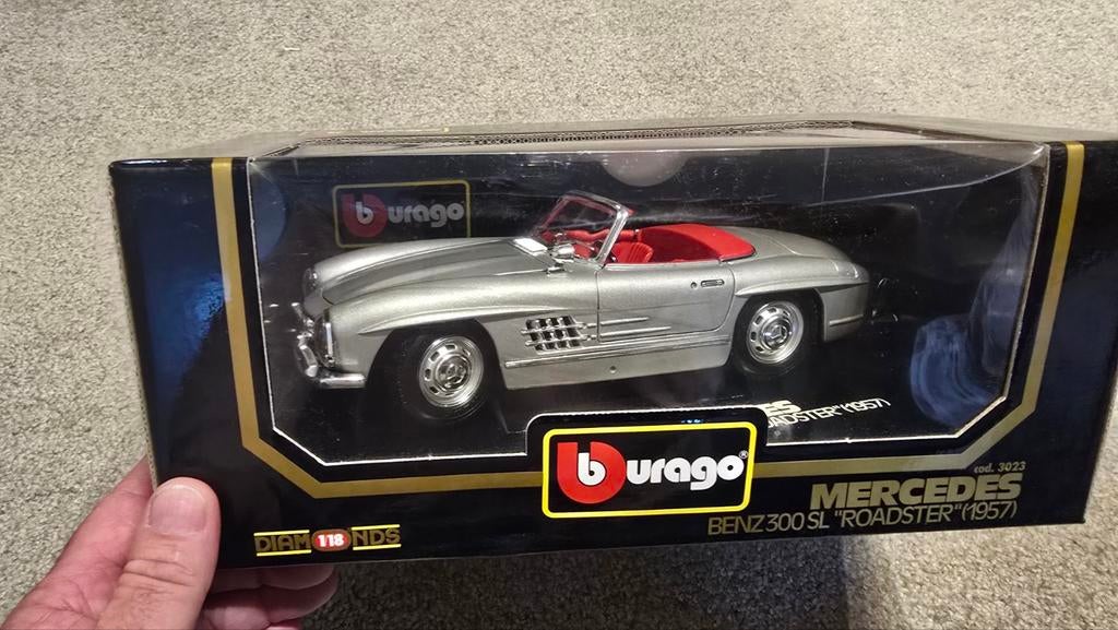 Burago Mercedes Benz 300 SL Roadster 1957 - 1:18, Ophalen of Verzenden