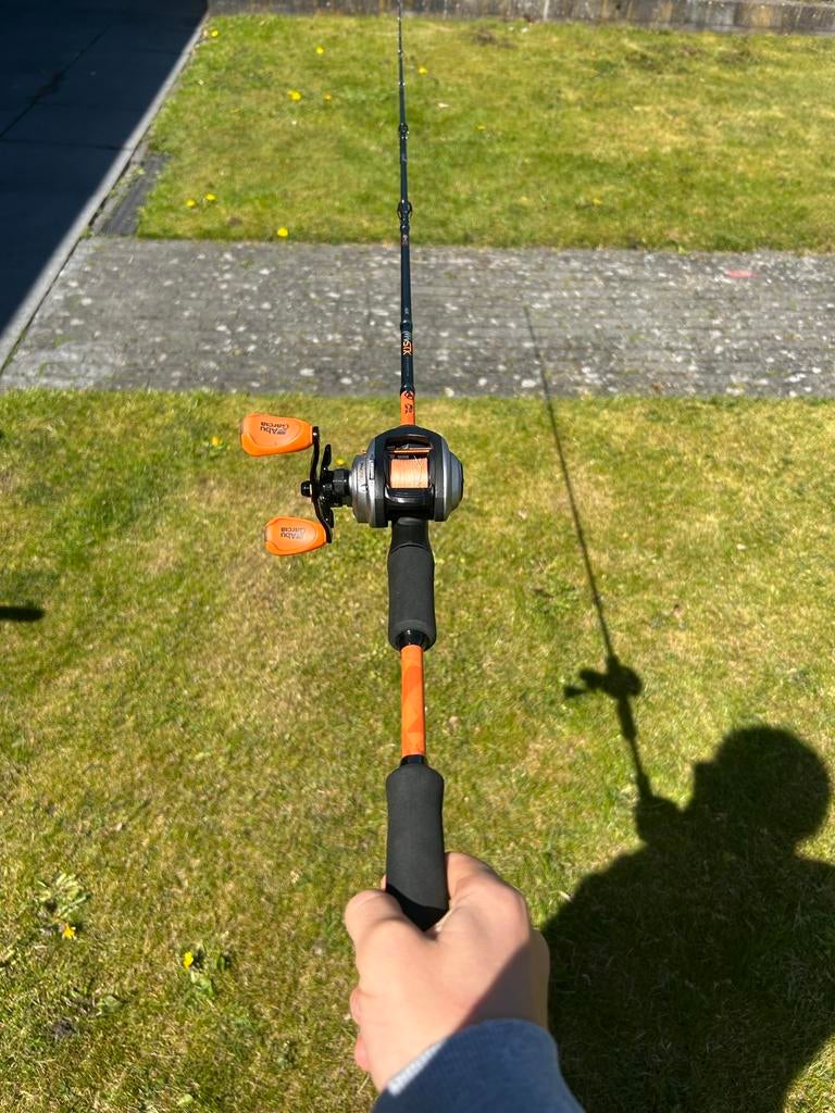 Abu Garcia Max X Baitcasting Combo, Watersport en Boten, Ophalen of Verzenden, Zo goed als nieuw, Complete set