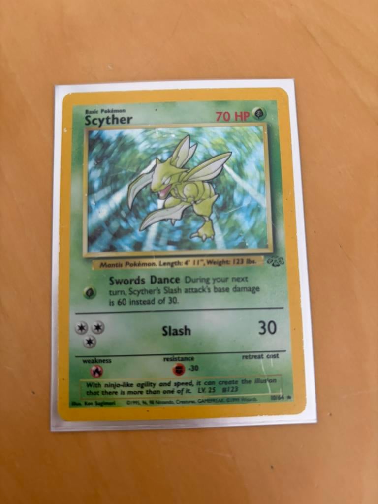 Scyther jungle Eng, Ophalen of Verzenden, Zo goed als nieuw