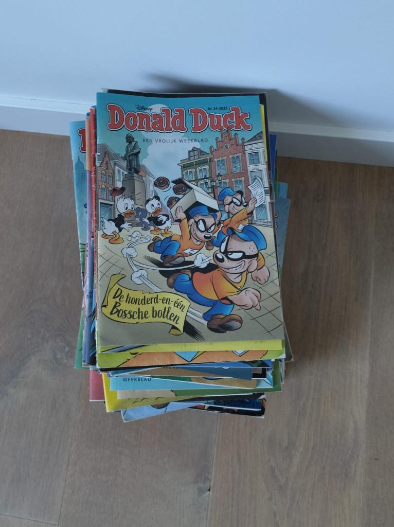 Donald Duck weekblad - 130 stuks, Boeken, Meerdere stripboeken, Ophalen, Gelezen