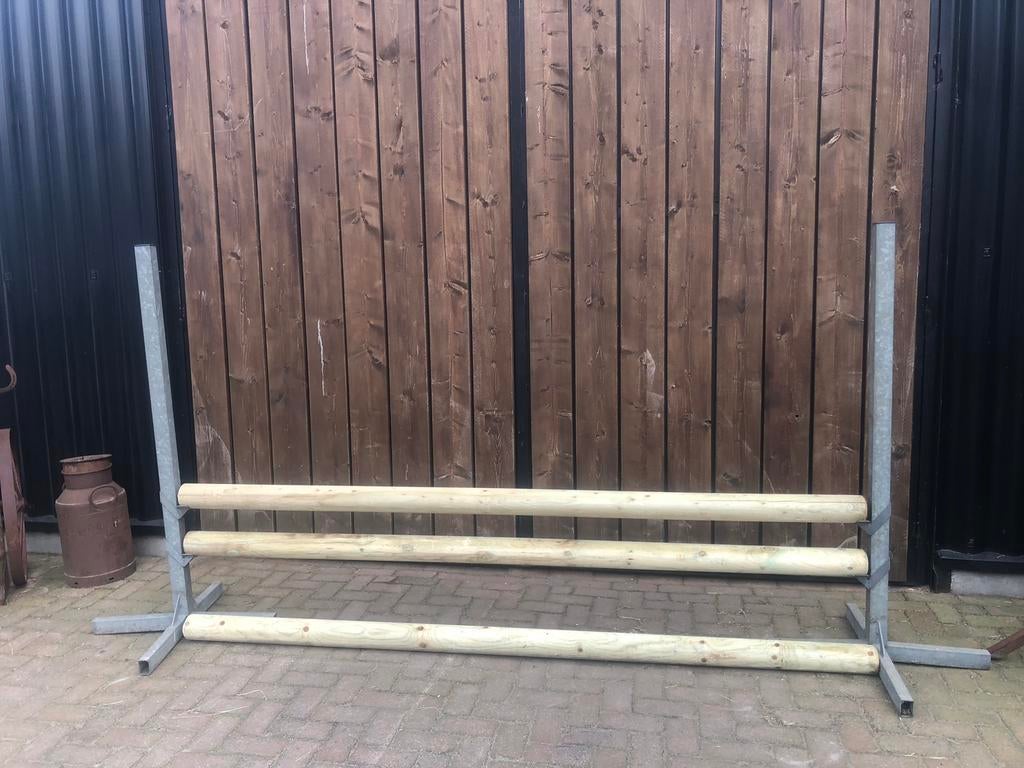 Nette staanders met of zonder balken, Dieren en Toebehoren, Ophalen, Zo goed als nieuw, Springen