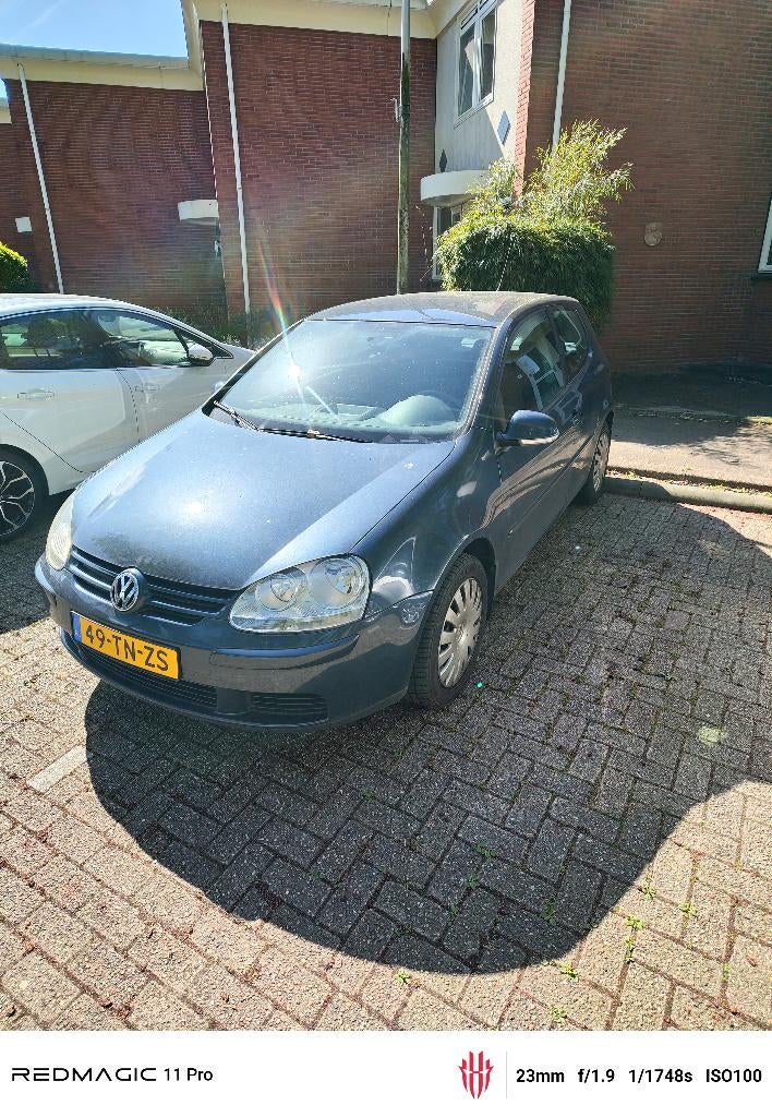 Volkswagen Golf 1.6 16V FSI 85KW 2007 Grijs, Auto's, Volkswagen, Bedrijf, Golf, Bluetooth, Radio, Trekhaak, Benzine, C, Hatchback