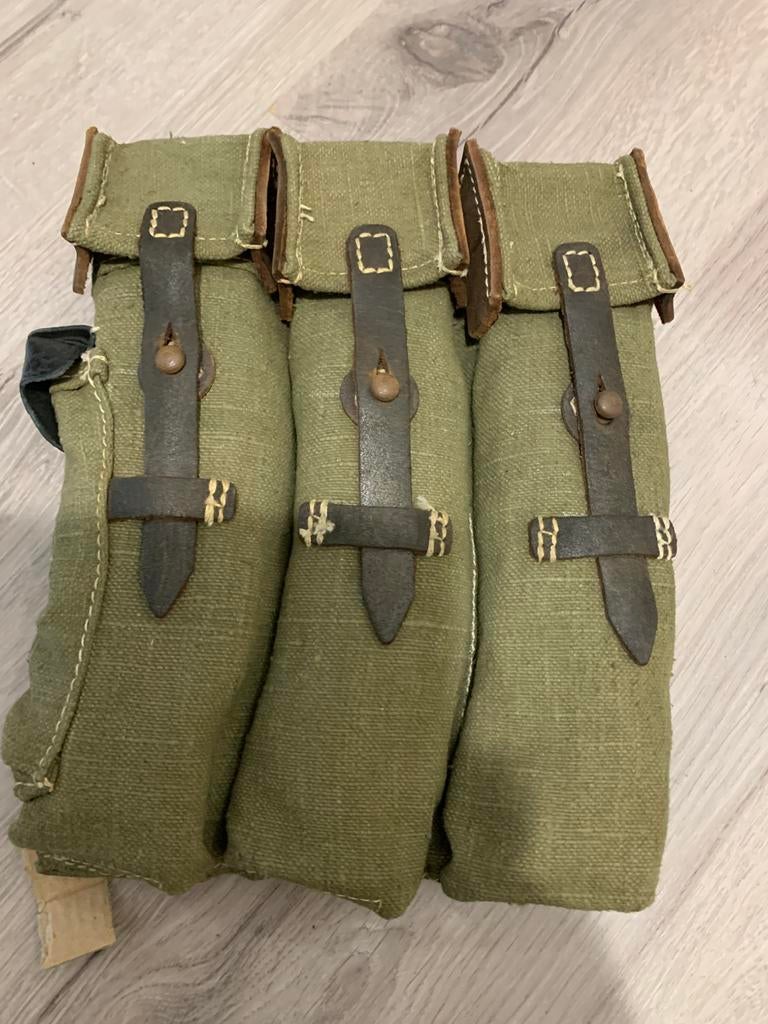 Duitse Magazijntas STG44, Verzamelen, Militaria | Tweede Wereldoorlog, Ophalen of Verzenden, Landmacht, Duitsland