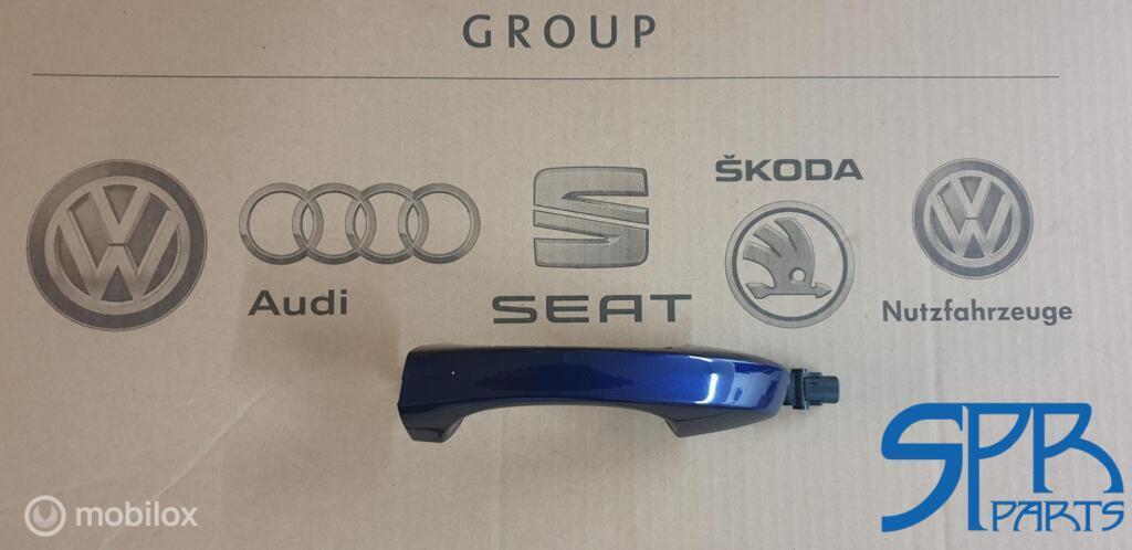 GOLF 7 7.5 KEYLESS LC5B GREEP Deurgreep Linksvoor 5G0837205Q, Gebruikt, Volkswagen, Ophalen of Verzenden, Volkswagen